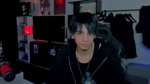 davis online show from February 12, 1:28 pm