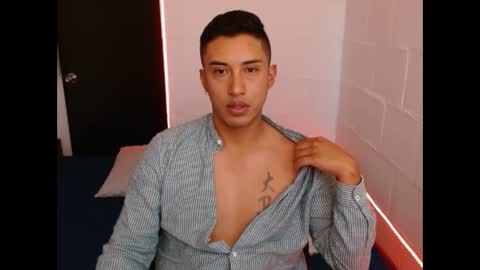 Snapshot of davixx258 chatting on February 3, 7:31 pm DS online show from February 3, 7:31 pm