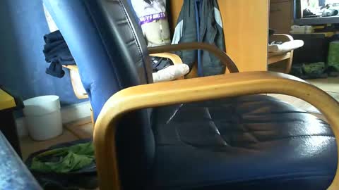 Snapshot of davlad1 chatting on January 27, 9:34 am Ben online show from January 27, 9:34 am