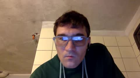 davocolours1112 online show from May 24, 11:43 pm