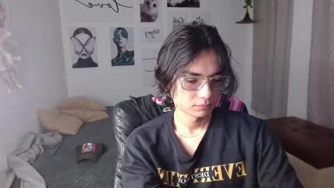 davoxer online show from November 9, 3:49 am