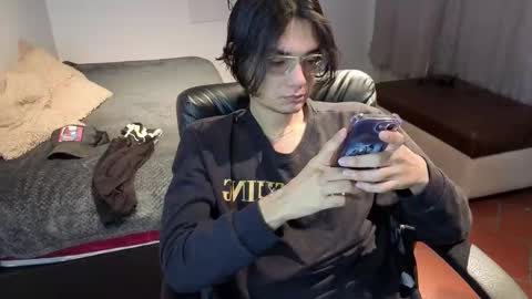 davoxer online show from November 26, 3:40 am