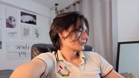 davoxer online show from December 18, 3:01 am