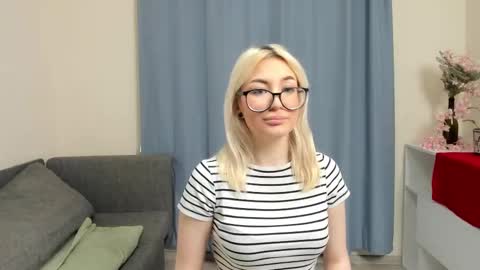 dawnalder online show from February 5, 5:31 pm