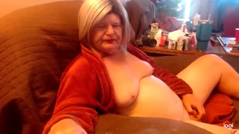 Snapshot of dawndoesall chatting on September 14, 4:39 pm dawndoesall online show from September 14, 4:39 pm