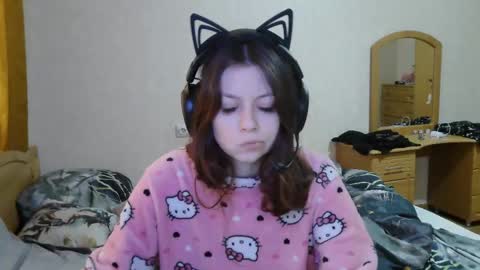 Alice online show from October 6, 9:18 am