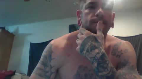 Snapshot of daxattaxe666 chatting on March 11, 6:08 am daxattaxe666 online show from March 11, 6:08 am