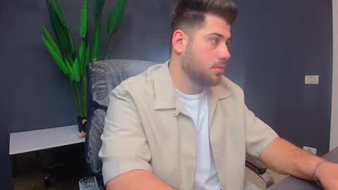 DaxGreer online show from March 29, 4:23 am