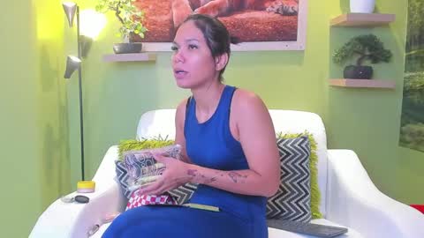 dayan_torres online show from May 17, 10:55 am