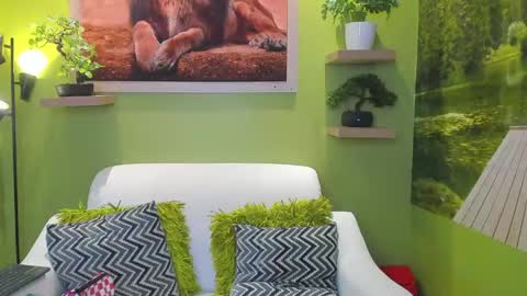 dayan_torres online show from May 20, 11:05 am