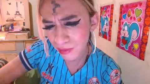 dayanna_01_ online show from February 18, 7:21 pm