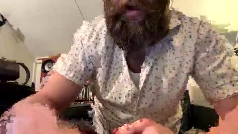 Snapshot of dayblue chatting on April 4, 1:48 am dayblue online show from April 4, 1:48 am