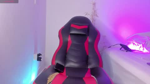 dayner_fox online show from March 23, 4:27 am