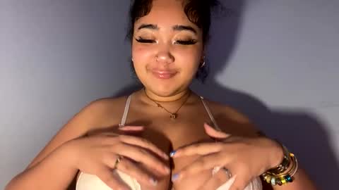 dayqueen1 online show from May 4, 7:37 am