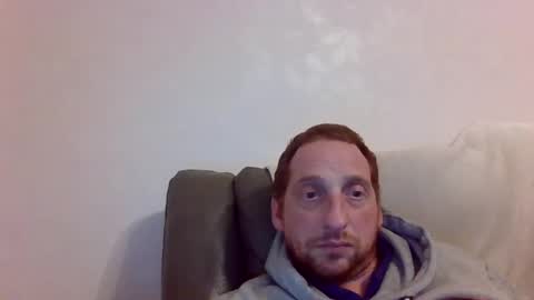 Snapshot of dazza2574 chatting on February 4, 8:06 pm dazza2574 online show from February 4, 8:06 pm