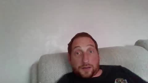 Snapshot of dazza2574 chatting on October 30, 3:24 pm dazza2574 online show from October 30, 3:24 pm