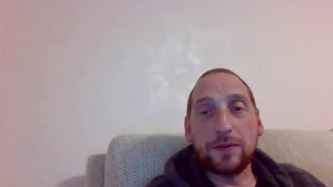 Snapshot of dazza2574 chatting on December 13, 10:04 pm dazza2574 online show from December 13, 10:04 pm