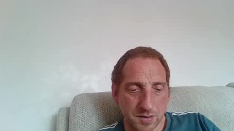 Snapshot of dazza2574 chatting on June 20, 3:26 pm dazza2574 online show from June 20, 3:26 pm