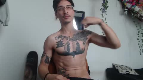 dazzayy online show from May 31, 3:41 pm