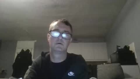 Dazzill online show from November 7, 5:02 pm