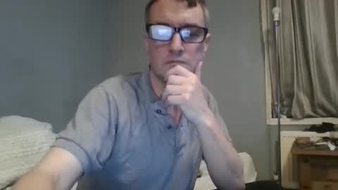 Dazzill online show from February 6, 6:55 pm