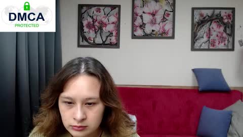 Snapshot of dazzling_diva222 chatting on October 28, 10:52 am Elya online show from October 28, 10:52 am