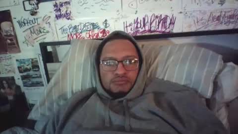 dbeamon92 online show from May 14, 2:46 pm