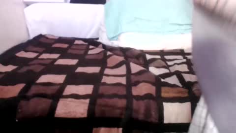 dbtrbl8311 online show from April 13, 11:37 am