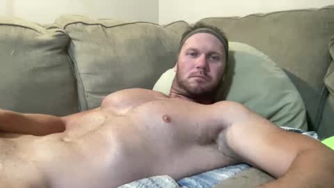 Snapshot of dbuzzard1221 chatting on October 3, 4:20 am clgBaseBall online show from October 3, 4:20 am