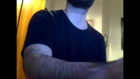 Snapshot of dcs83 chatting on December 1, 4:29 pm dcs83 online show from December 1, 4:29 pm