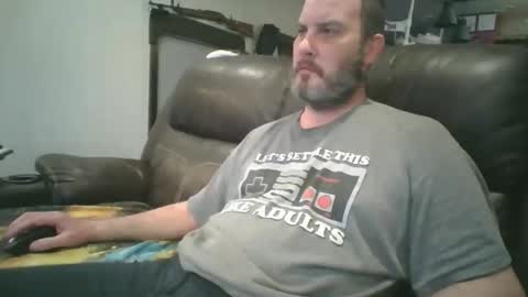 Snapshot of ddboobman chatting on April 25, 1:08 am want girl to play with me online show from April 25, 1:08 am