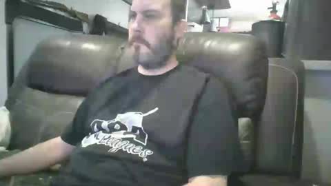Snapshot of ddboobman chatting on May 3, 8:04 pm want girl to play with me online show from May 3, 8:04 pm
