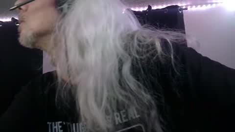 deaconoddeye online show from November 7, 7:58 pm