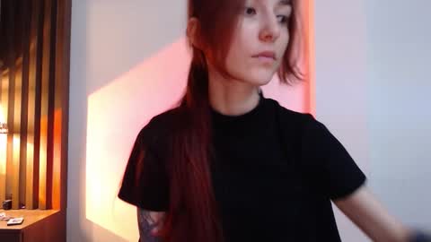 freak online show from November 10, 11:48 pm