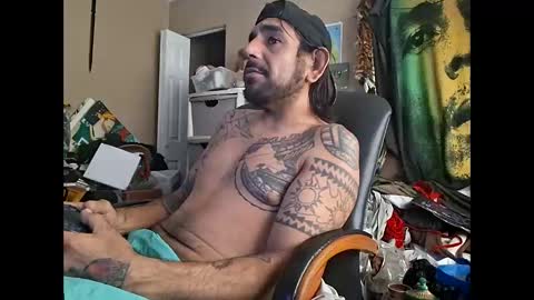 deadbirdink8o8 online show from April 2, 11:57 pm