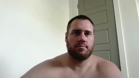 DeadliftsDonuts online show from April 6, 6:09 pm