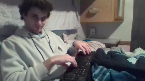 deafguyproud69 online show from March 8, 3:10 am