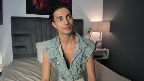 Snapshot of dean_scott chatting on February 26, 2:36 pm dean_scott online show from February 26, 2:36 pm