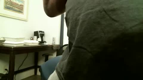 Snapshot of deango831 chatting on February 13, 2:13 pm Deango online show from February 13, 2:13 pm