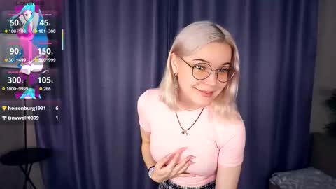 Charlie 18yo online show from November 22, 5:17 am