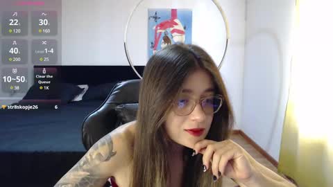 dearlilith6666 online show from January 25, 1:30 pm