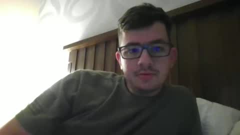 Snapshot of deathbysmiles chatting on October 20, 3:18 am deathbysmiles online show from October 20, 3:18 am