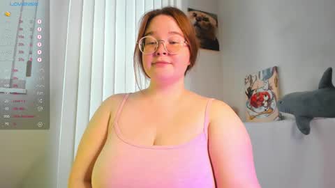 Snapshot of debbiewood chatting on October 19, 5:19 am DeboraDebbieDee online show from October 19, 5:19 am