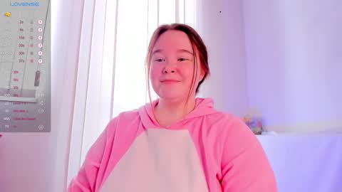 Snapshot of debbiewood chatting on January 12, 6:29 am DeboraDebbieDee online show from January 12, 6:29 am