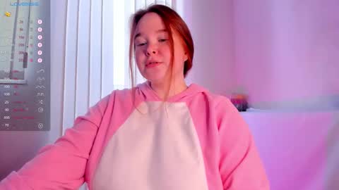 Snapshot of debbiewood chatting on January 19, 6:06 am DeboraDebbieDee online show from January 19, 6:06 am