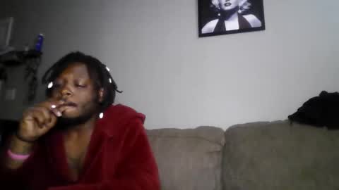 Snapshot of debo_dimples chatting on February 14, 2:41 am DeboDimples online show from February 14, 2:41 am