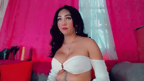 Snapshot of deboragill chatting on April 4, 10:07 pm deboragill online show from April 4, 10:07 pm