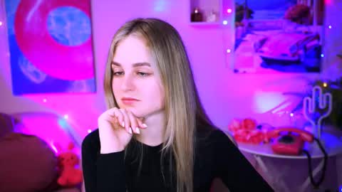 Debora online show from March 5, 4:57 pm