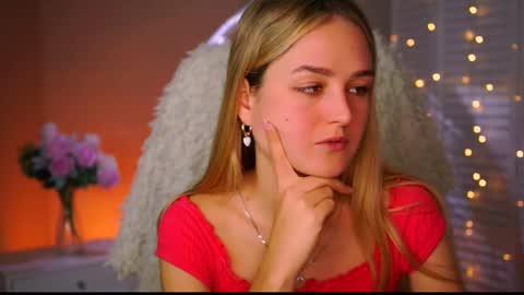 Debora online show from September 29, 7:24 am