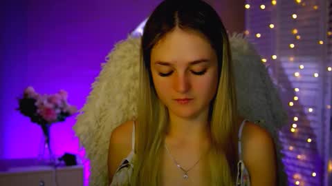 Debora online show from December 2, 3:56 am